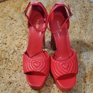 ALDO Women's Red Heart Detail Heels
